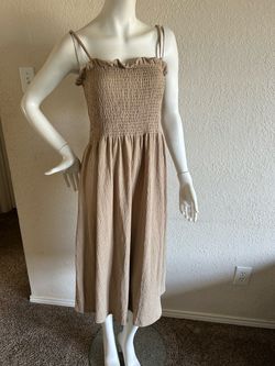 H & M Women’s  Midi Dress in Beige size M