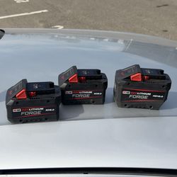 Milwaukee Forge Battery 