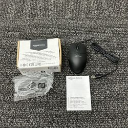 Amazon Basics 3-Button USB Wired Mouse with Scrolling and Tracking - Standard, Black