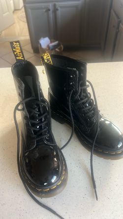 Shining boots
