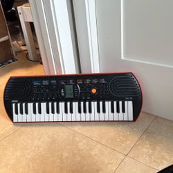 NEW Casio SA-76 44-Key Mini Personal Keyboard