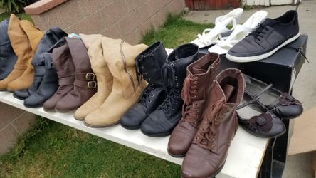 Women's boots $4 each open to offers