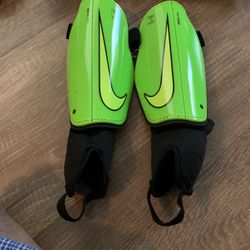 Nike Charge Shin Guards