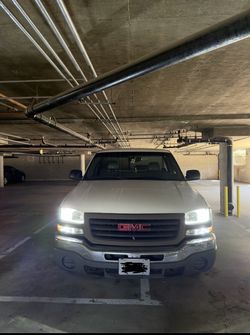 2003 GMC Sierra 1500 Single Cab Long Bed ( V8 )