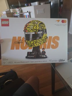 LEGO McLaren F1 Lando Norris Helmet Set 43023