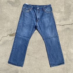 Levis 517