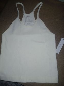 New m/L stretchy top