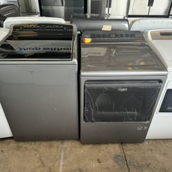 Whirlpool Gray Washer And Gas Dryer New