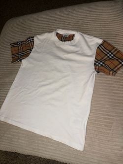 Burberry t shirt