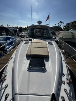 2009 Rinker 340EC