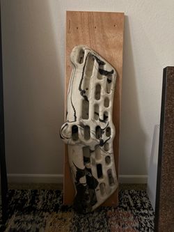 Rock climbing hangboard
