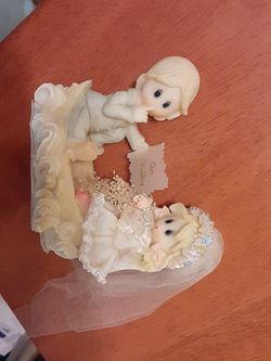 Cake toppers