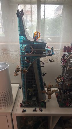 Lego UCS avengers tower set