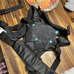 Infantino Baby Carrier 