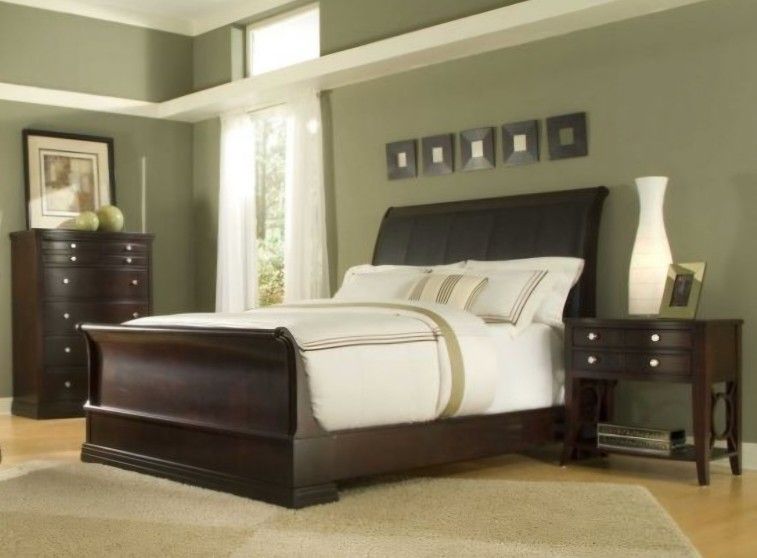Broyhill Furniture Affinity Collection Bedroom Set Queen Sleigh Bed Drawer Chest Two Night Stands
