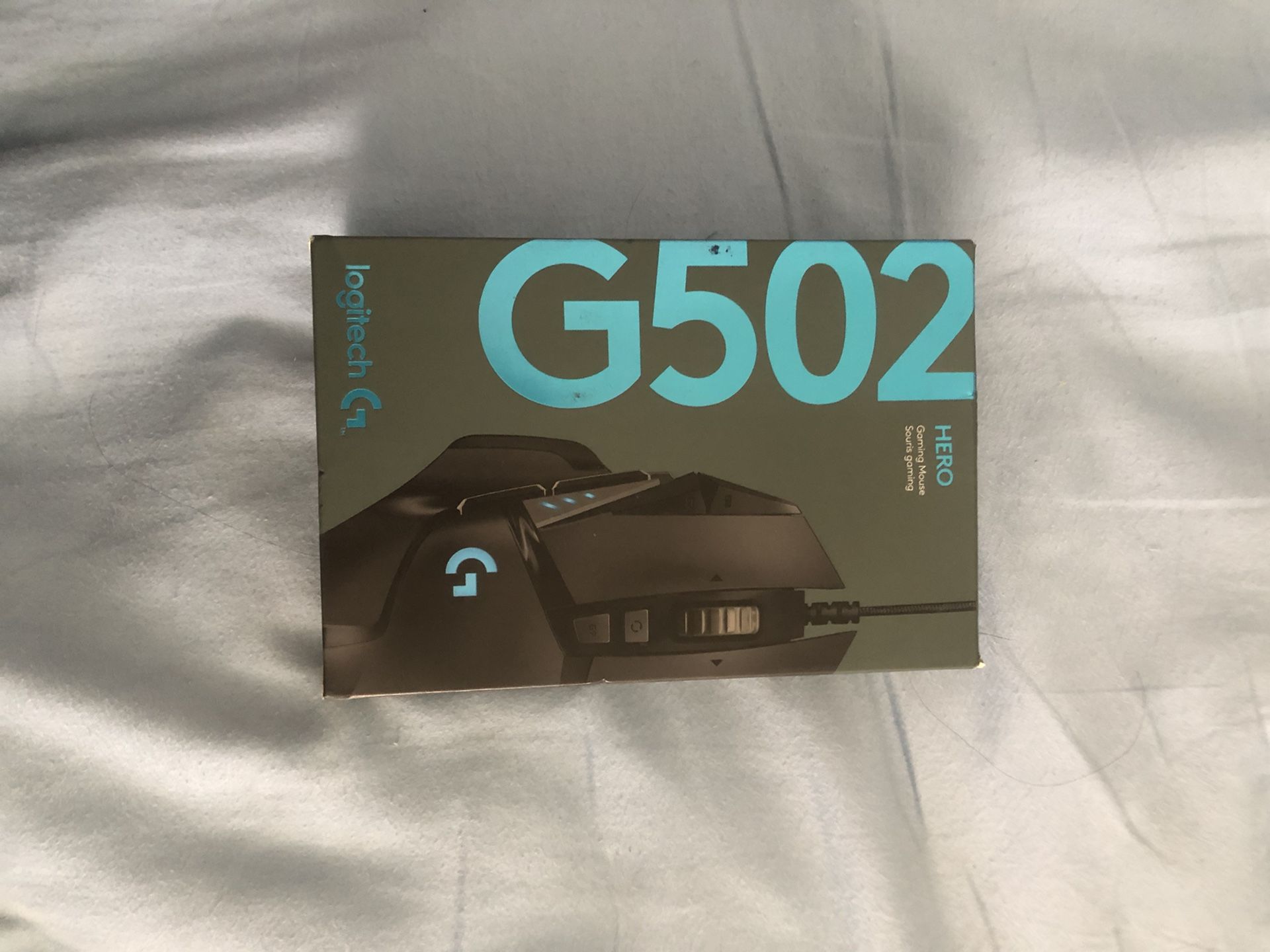 G502 Logitech gaming mouse