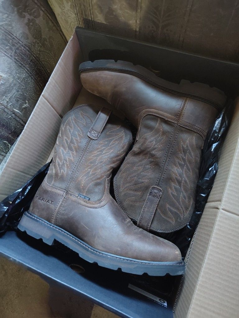 Size 12 Ariat Mens Work Boots Steel Toe 120$$
