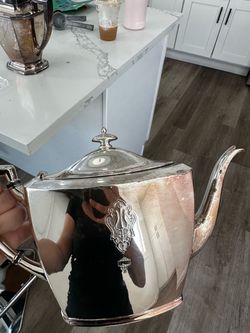 Vintage Silver-Plated Teapot with Ornate Crest
