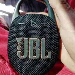 JBL Speaker Clip5