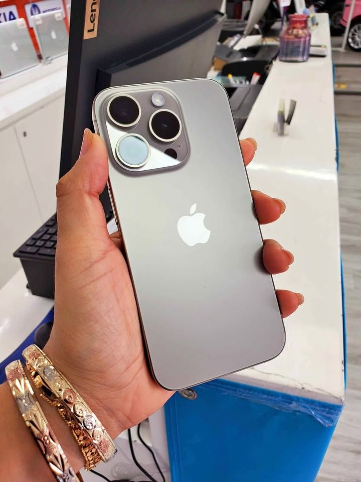 iPhone 15 Pro 128GB Unlocked | FlexEmarket Hot Deal