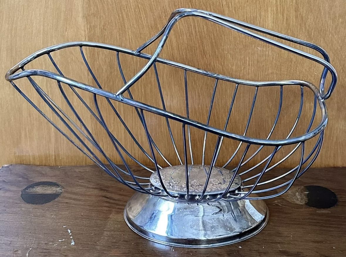Vintage Silver Plated Metal Hong Kong Serving Wine Cradle Bottle Holder Stand
