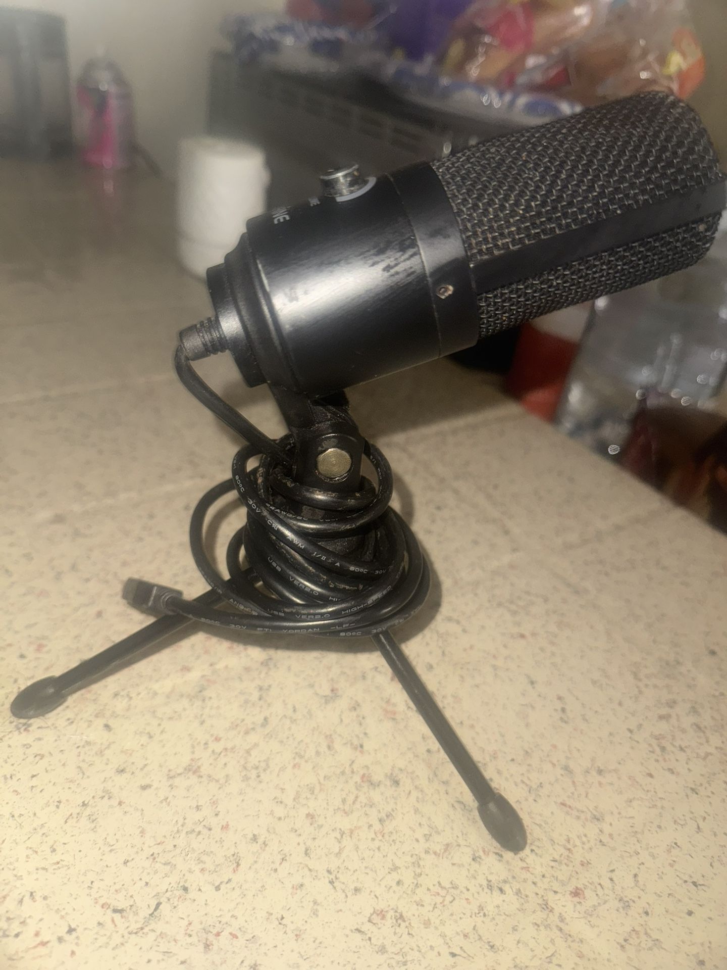 USB  Microphone For STREAMNG/PODCAST/GAMING  