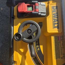 Dewalt 