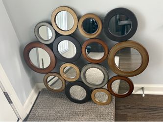 Wall decor mirror