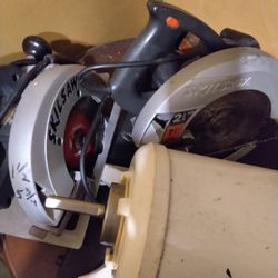 Two Skill Saws For Sale In Pine Hills $40 Each Your Choice
