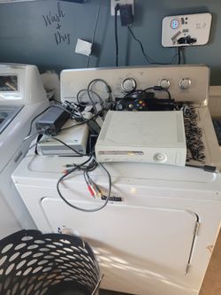 Xbox 360 With Accessories