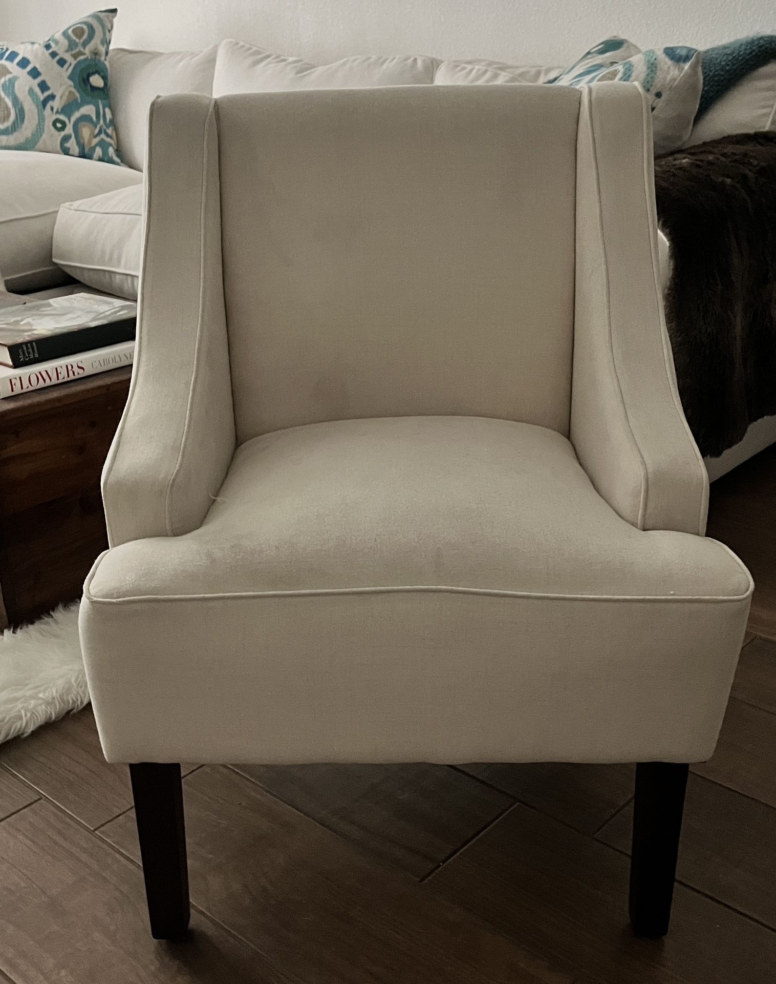 Free Off-White Chair
