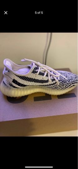 Zebra Yeezy‘s