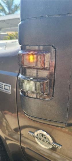 F250 Tow mirror lamp smoked