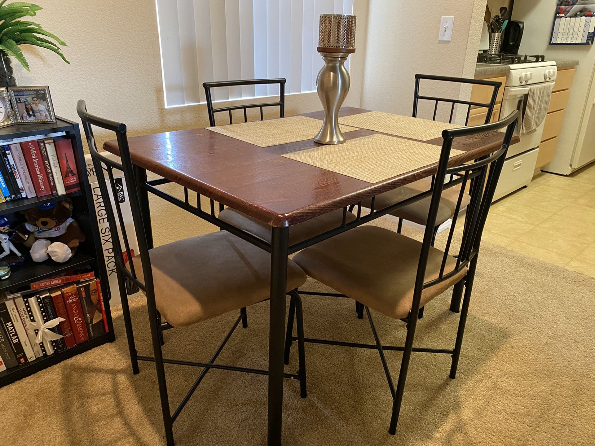 Dining Table $50 for Sale in CHULA VISTA, CA - OfferUp