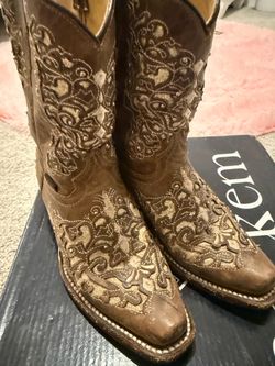 Boots for girls