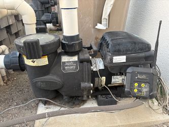 Jandy Pro Series VS FloPro 1.65 THP Variable Speed Pump with JEP-R Wireless Controller 230Vac  9 years old, works well and keeps pool clean  Still ins