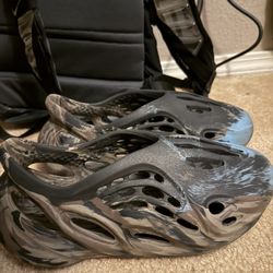 Yezzy Foam Runner Size 11 