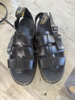 Dr Martens Sandals