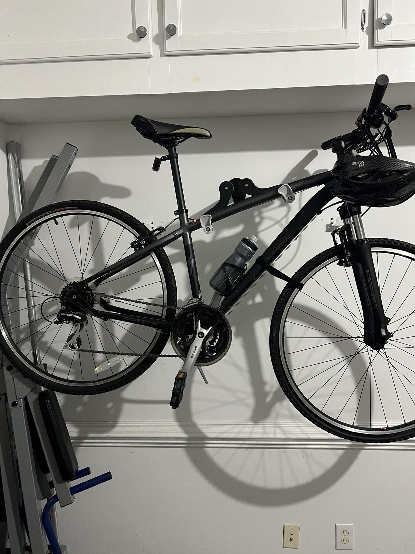 Specialized Crosstrail Hybrid