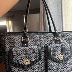 Coach Signature Black Mini C Excellent Condition 