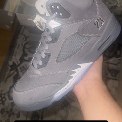 Jordan 5 wolf grey