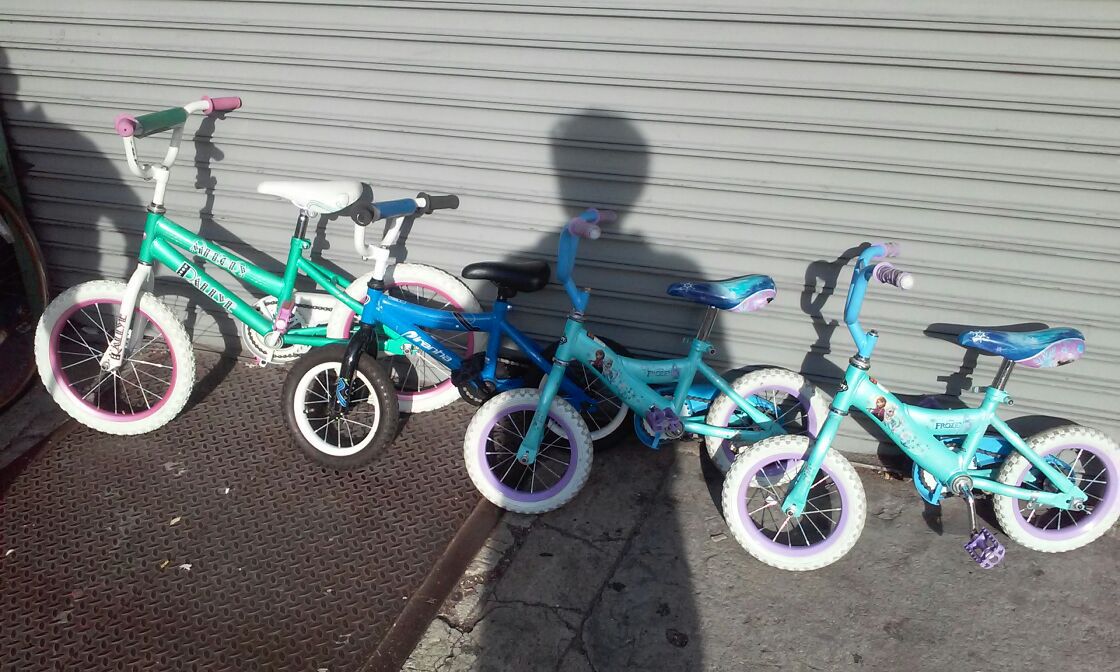 Kids bikes $25-$30