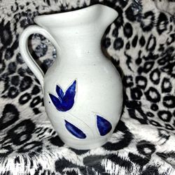 Williamsburg VA Pottery Pitcher 5" Tall