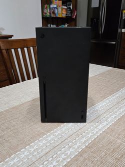 Xbox Series X 1TB Disc Edition – Tested – Cables Included