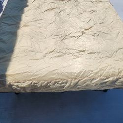 Full Size Air Mattress (Location In Description)