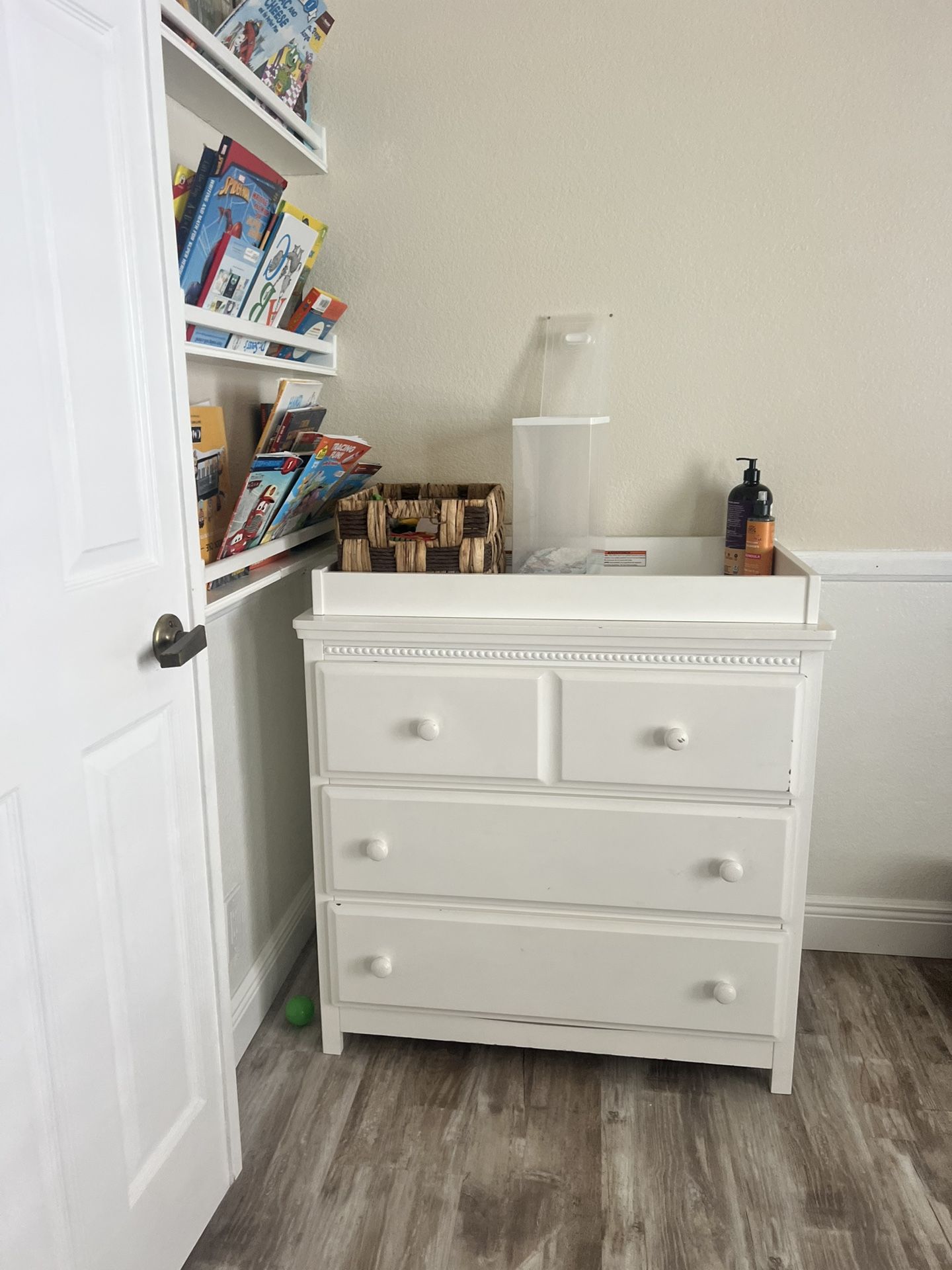 Kid’s Dresser