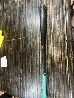 Wood Baseball Bat 33 Inches