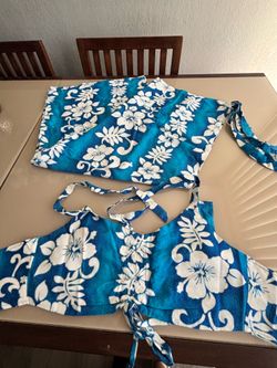 Hawaiian Floral Two-Piece Matching Aloha Hut Set