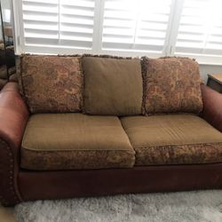 Leather Pull Out Sofa 
