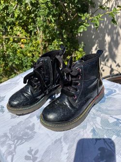 Black boots
